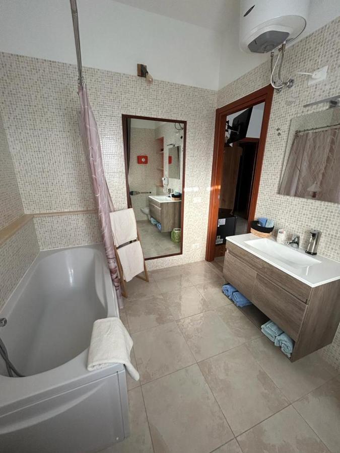 Triangolo Delle Bermuda B&B Termoli Zewnętrze zdjęcie
